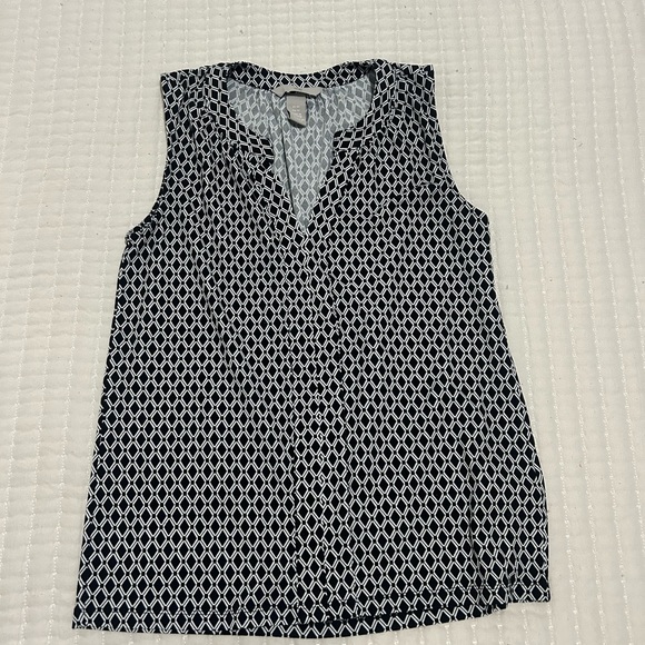 3 Size XS tops - Picture 4 of 4